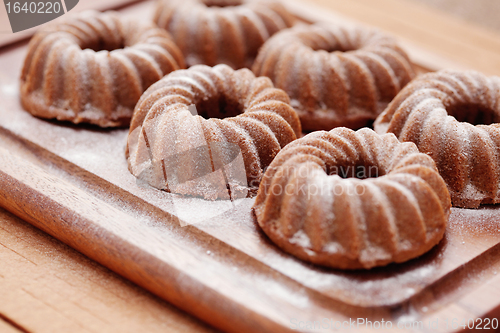 Image of small cake 