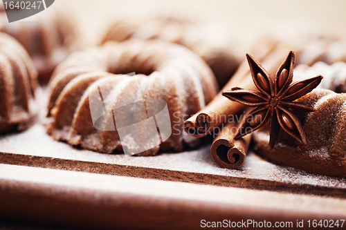 Image of small cake 