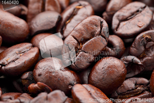 Image of roasted coffee beans