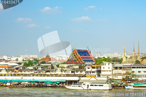 Image of Wat Pho on Chao Phraya