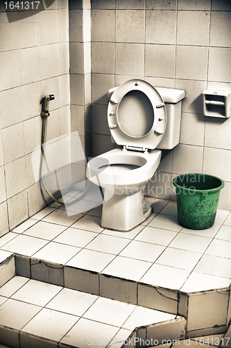 Image of Dirty Toilet