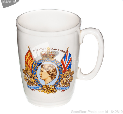 Image of Coronation mug from Queen Elizabeth crowning