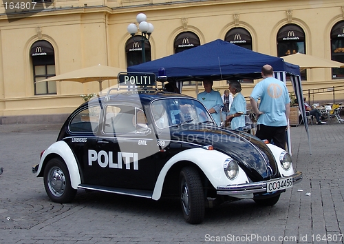 Image of Police car.