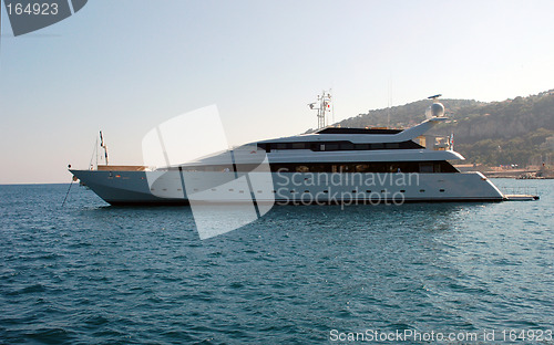 Image of Yacht 2