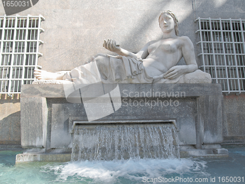 Image of Dora Statue, Turin