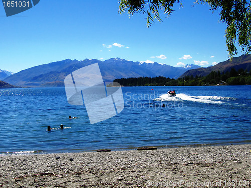 Image of Lake Wanaka, New Zealand