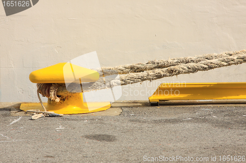 Image of Rope for mooring a boat to a pier