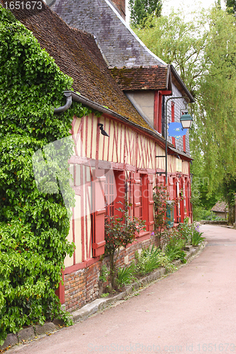 Image of old houses in the village of Gerberoy in France