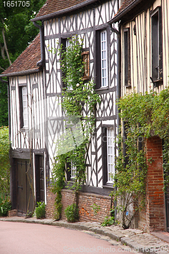 Image of old houses in the village of Gerberoy in France