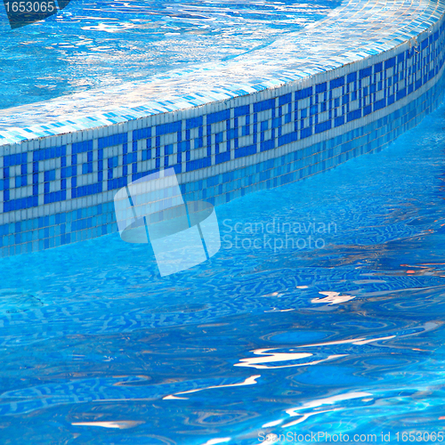 Image of Curved side of a swimming pool