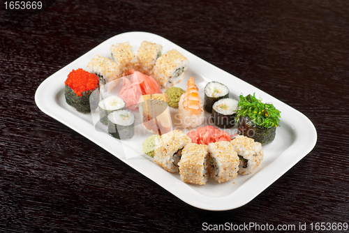 Image of sushi set