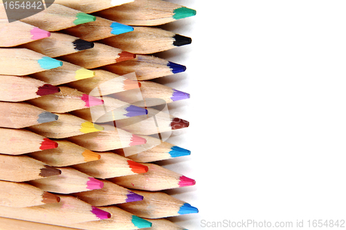 Image of color crayons