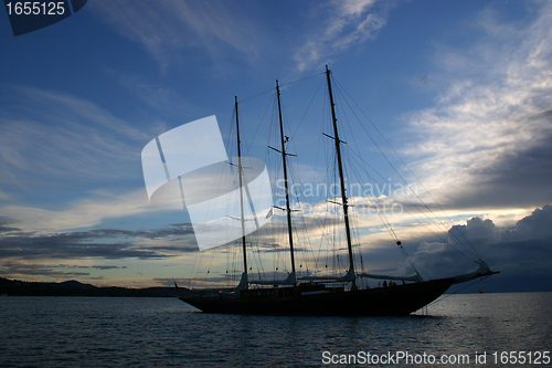 Image of sailing boat in the evening