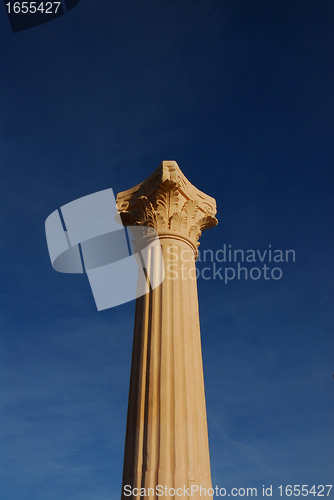 Image of column