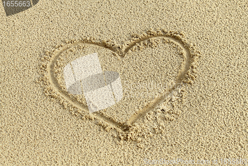 Image of Heart in the sand