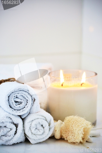 Image of White towels