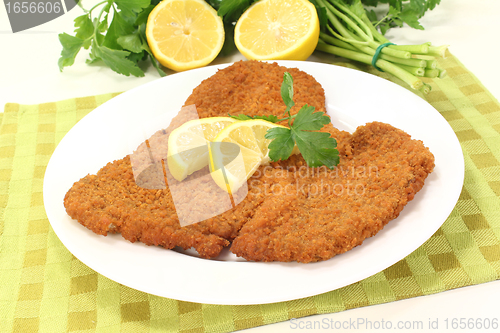 Image of Wiener Schnitzel with lemon