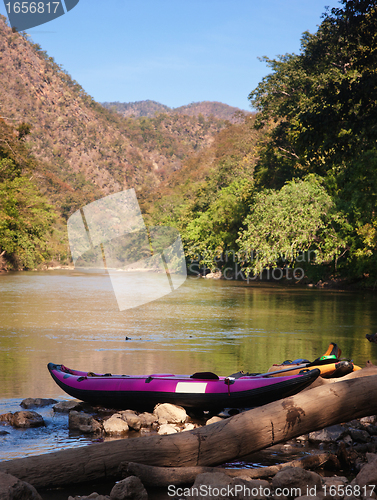 Image of canoe on waters edge