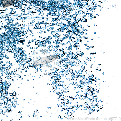 Image of bubbles in water