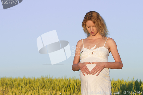 Image of pregnant woman