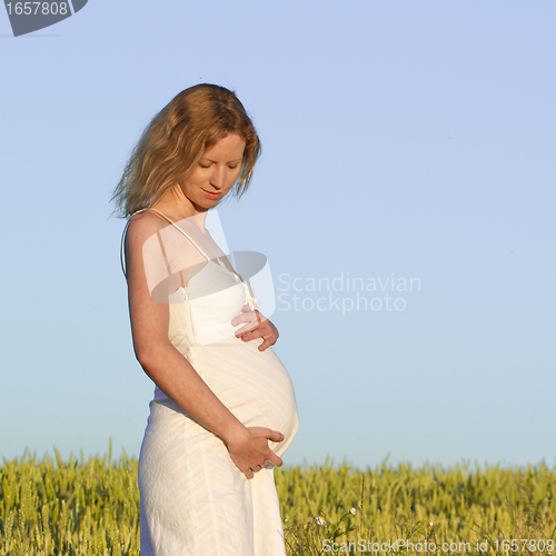 Image of pregnant woman