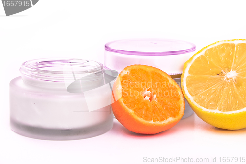 Image of revitalizing cream