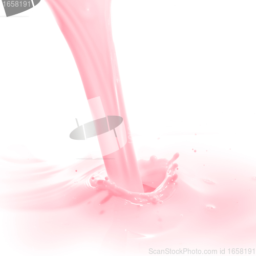 Image of strawberry milk splash