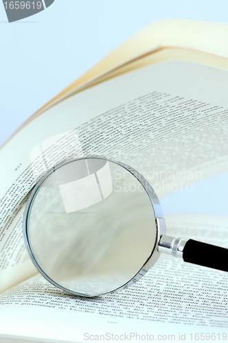 Image of Magnifying glass