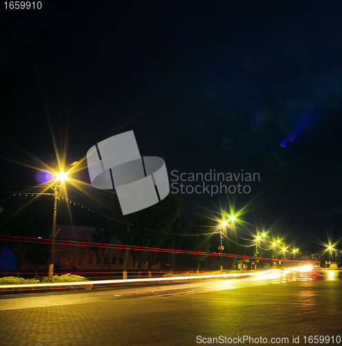 Image of night traffic light 