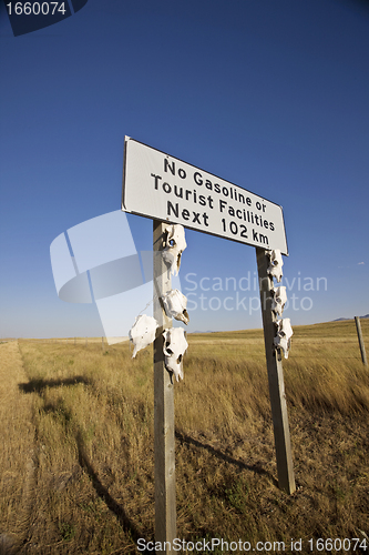 Image of No Gas Sign near Montana in Alberta