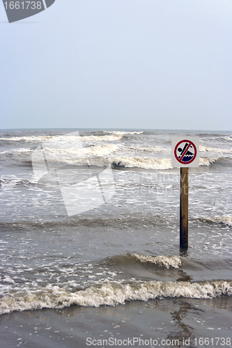 Image of No Swimming