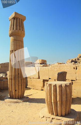 Image of columns in karnak temple