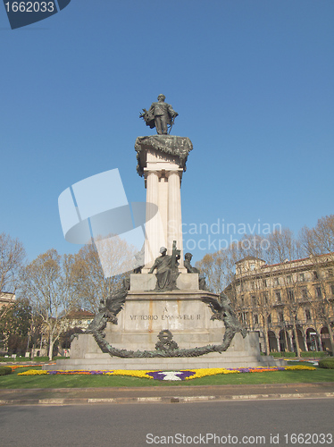 Image of Vittorio Emanuele II statue