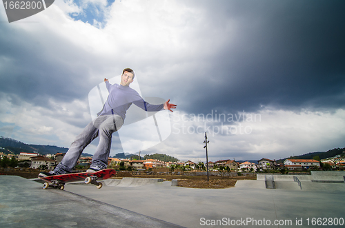 Image of Skateboarder on a grind