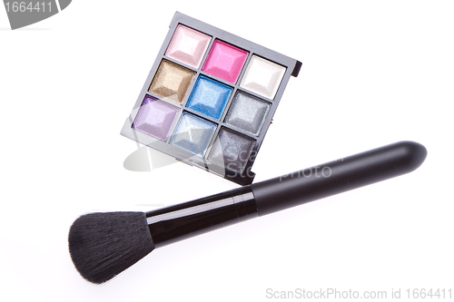 Image of compact eyeshadows