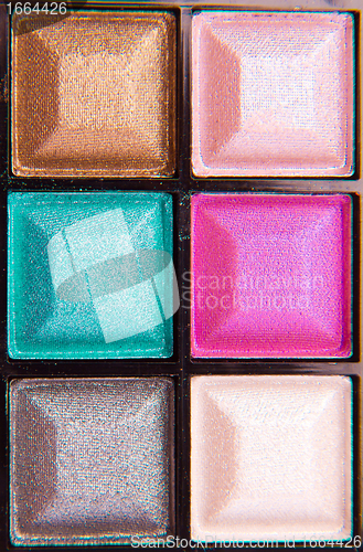 Image of colorful eyeshadows