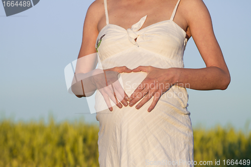 Image of pregnant woman