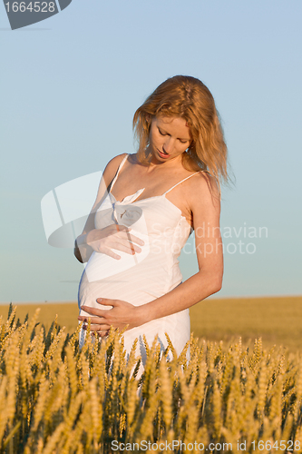 Image of pregnant woman