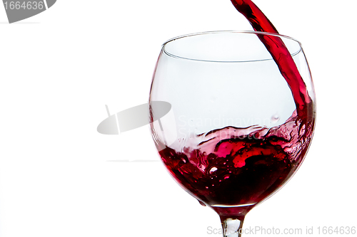 Image of pouring red wine 