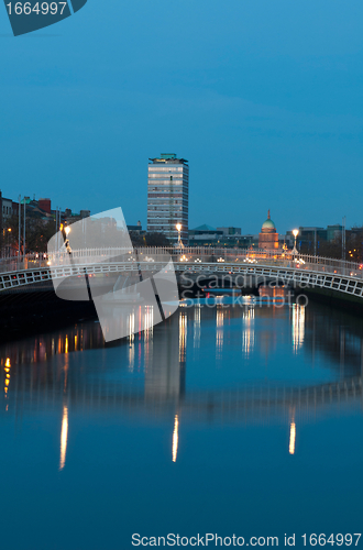 Image of Dublin at night
