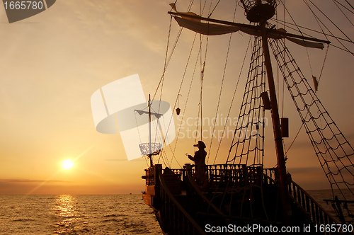 Image of Pirate ship