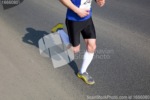 Image of Marathon runner running