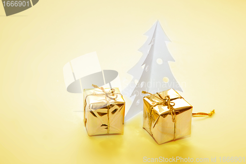 Image of Christmas decoration - paper tree, presents