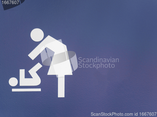 Image of Diaper changing room sign