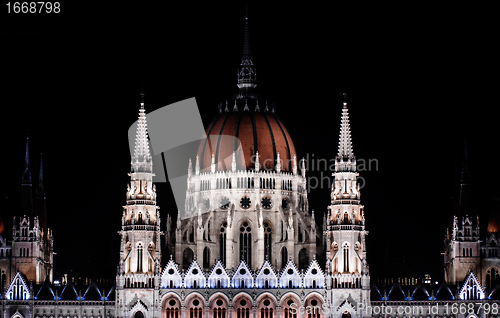 Image of Photo of the hungarian parlament at night