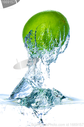 Image of lime splashing