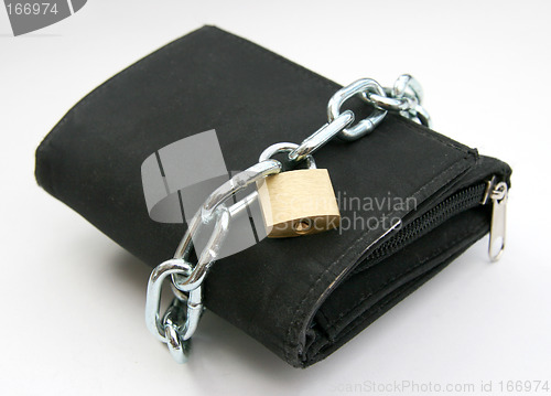 Image of Purse with padlock 2