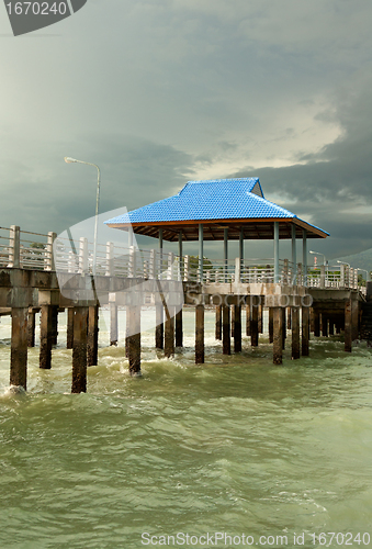 Image of pier on piles