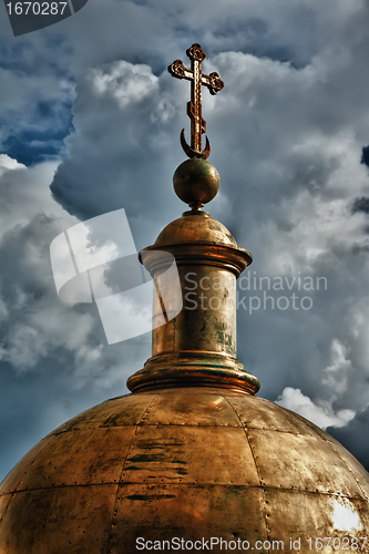 Image of golden dome of the church