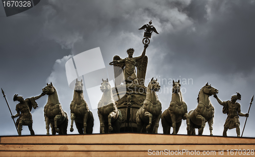 Image of The sculpture of horses on the triumphal arch of St. Petersburg